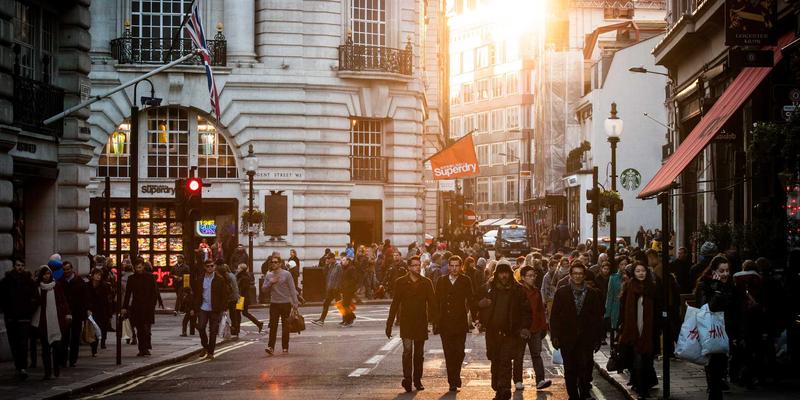 告别轰鸣与高温！合肥本地专业电脑散热系统改装与静音方案全解析